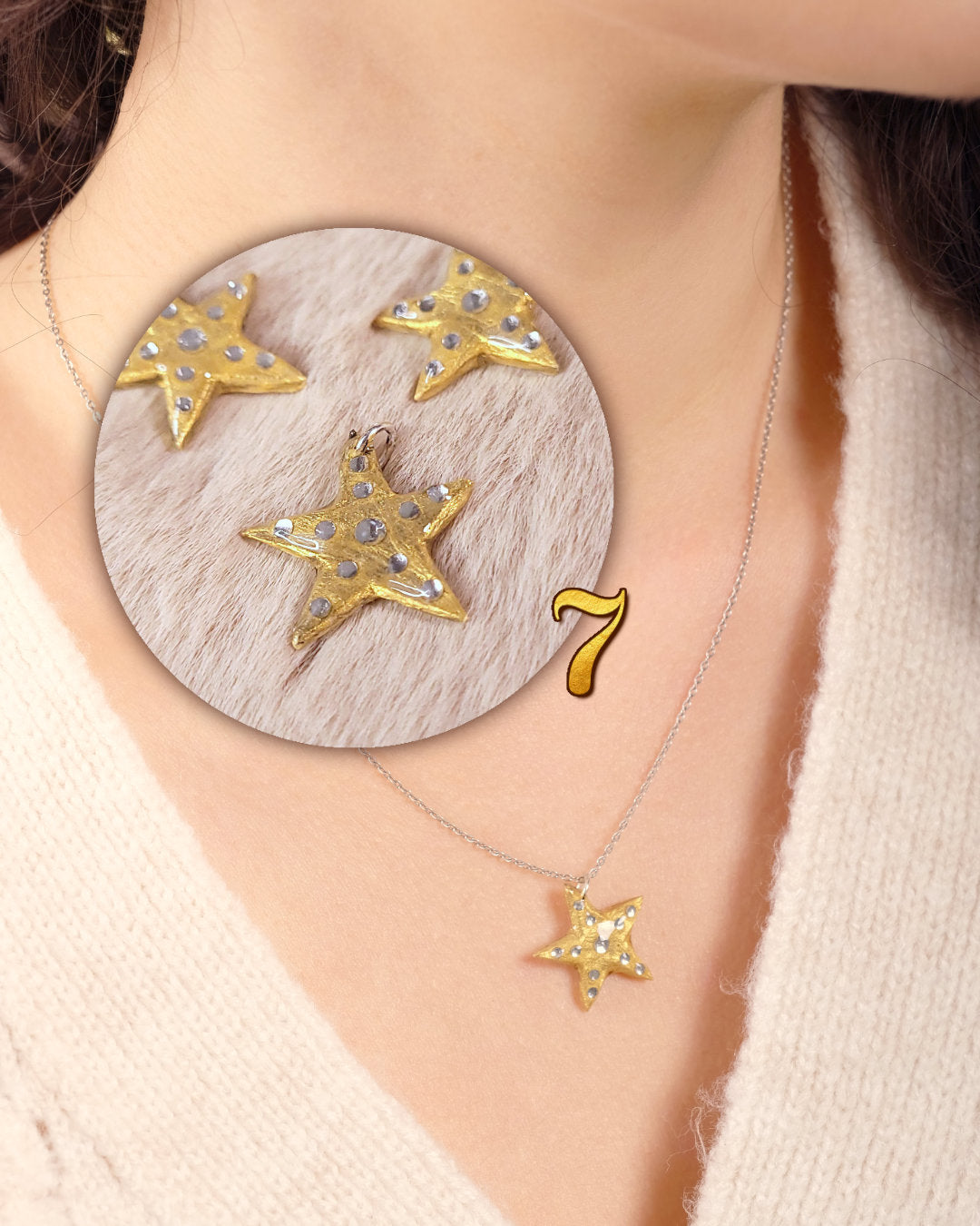Pendentifs faits main portés par une femme : étoiles dorées avec strass