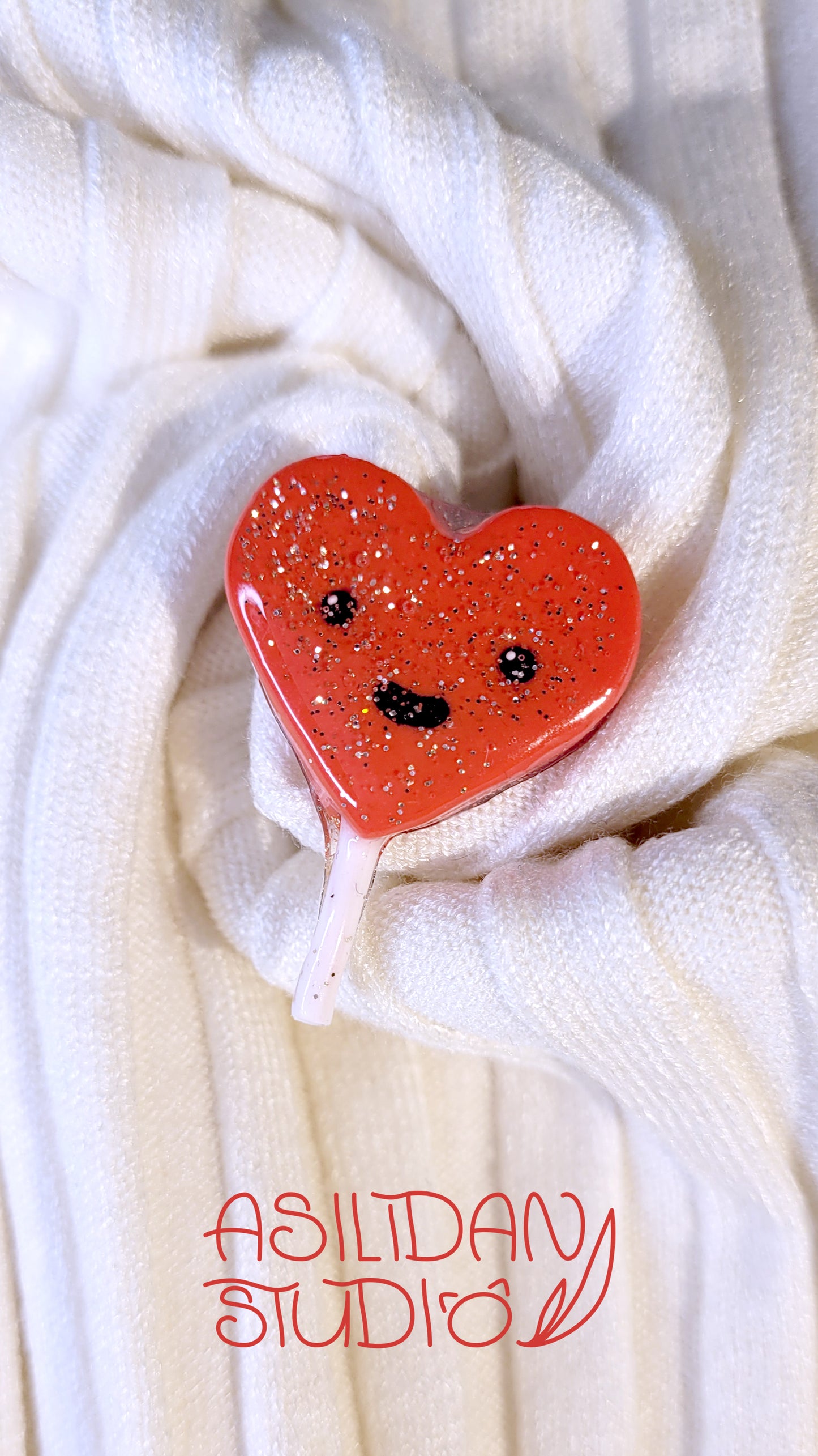  Pins en forme de sucette cœur rouge pailleté